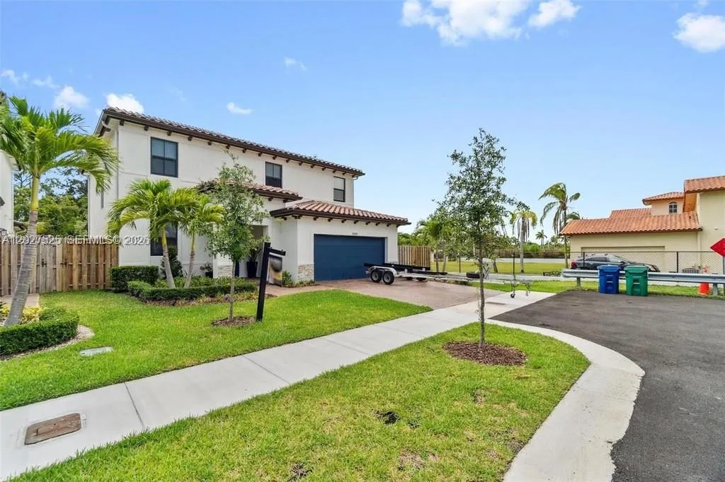24242 SW 119th Pl # 0, Homestead FL 33032