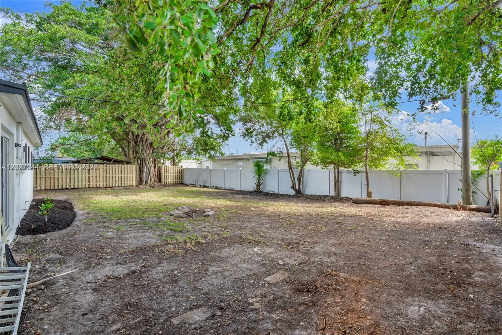 5808 Seton Dr, Margate FL 33063