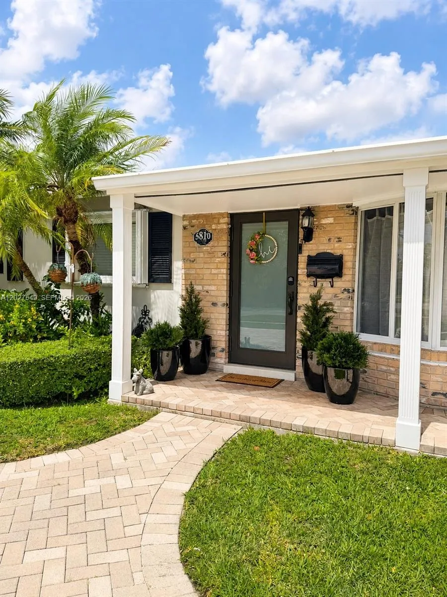 4 bedroom 2 bath for sale at 5810 SW 89th Court, Miami FL 33173