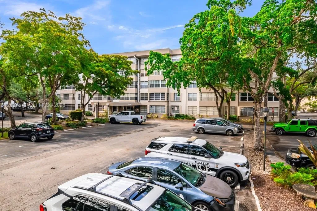 6600 Cypress Rd # 310, Plantation FL 33317
