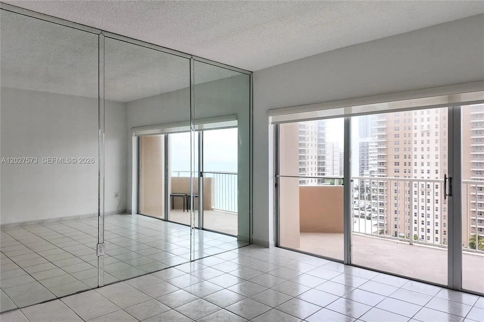 1950 S Ocean Dr # 11M, Hallandale Beach FL 33009