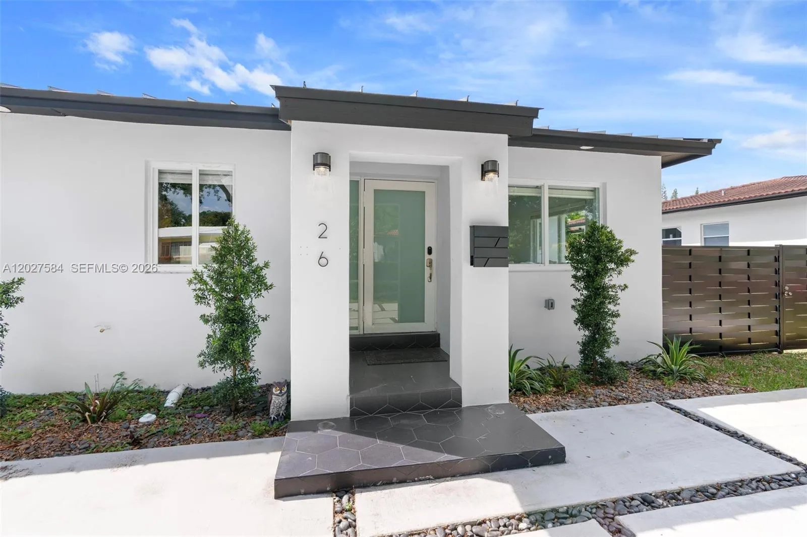 26 NE 88th St, El Portal FL 33138