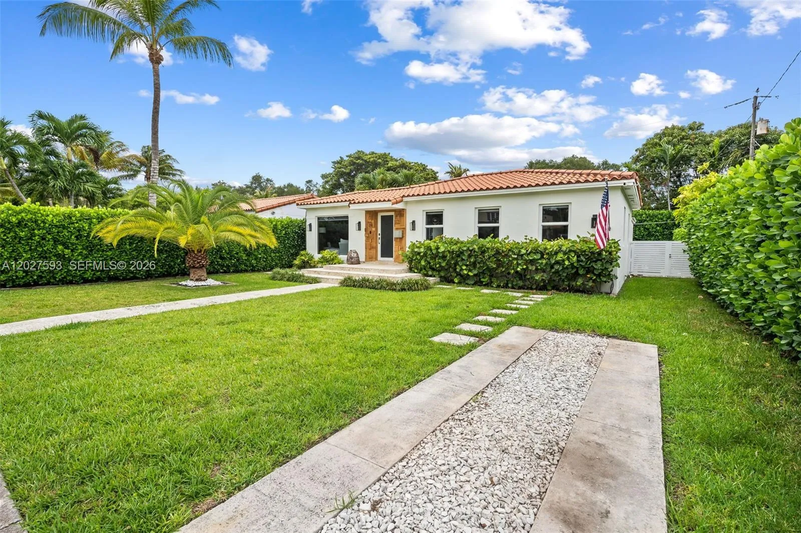 39 Montilla Ave, Coral Gables FL 33134