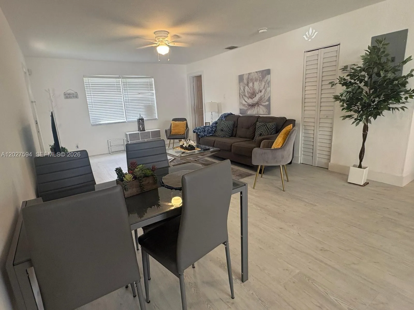 201 Columbus Pkwy # B, Hollywood FL 33021