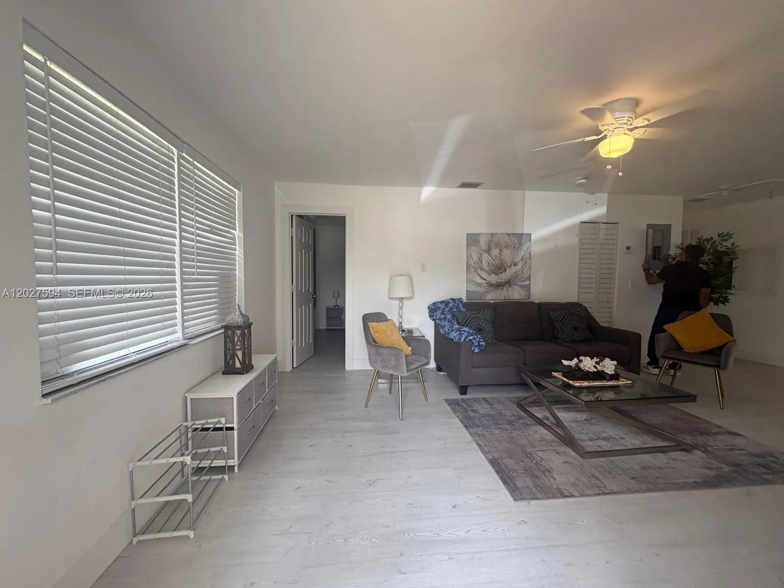 201 Columbus Pkwy # B, Hollywood FL 33021