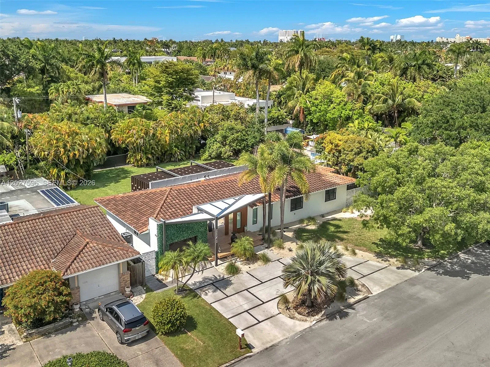 1141 Adams St, Hollywood FL 33019