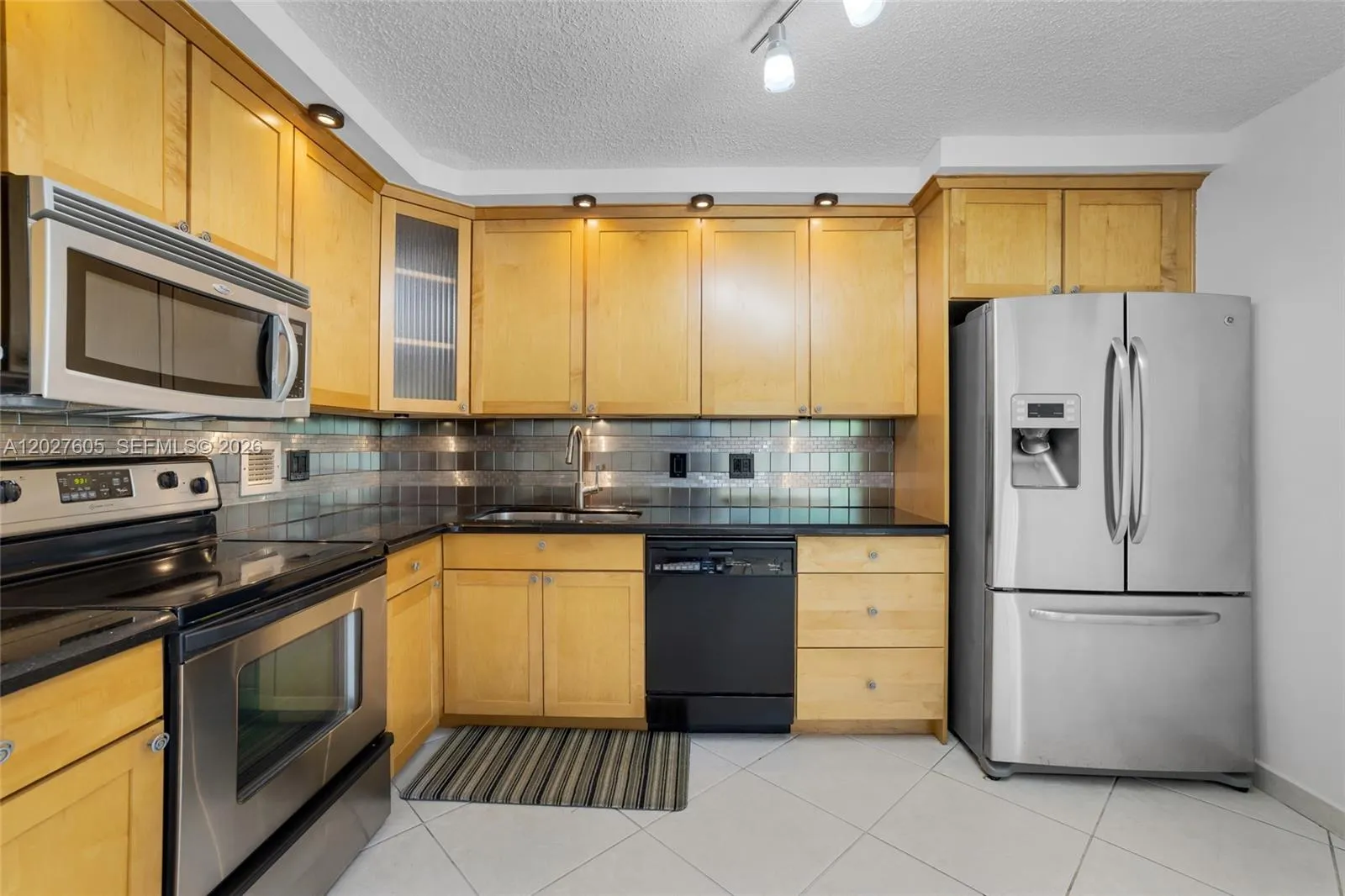 2814 N 46th Ave # H475, Hollywood FL 33021