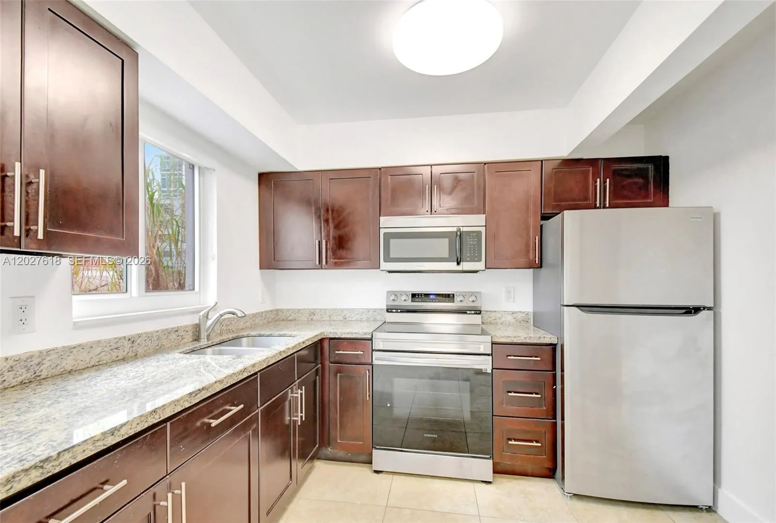 407 SE 9th Court # 1, Hallandale Beach FL 33009