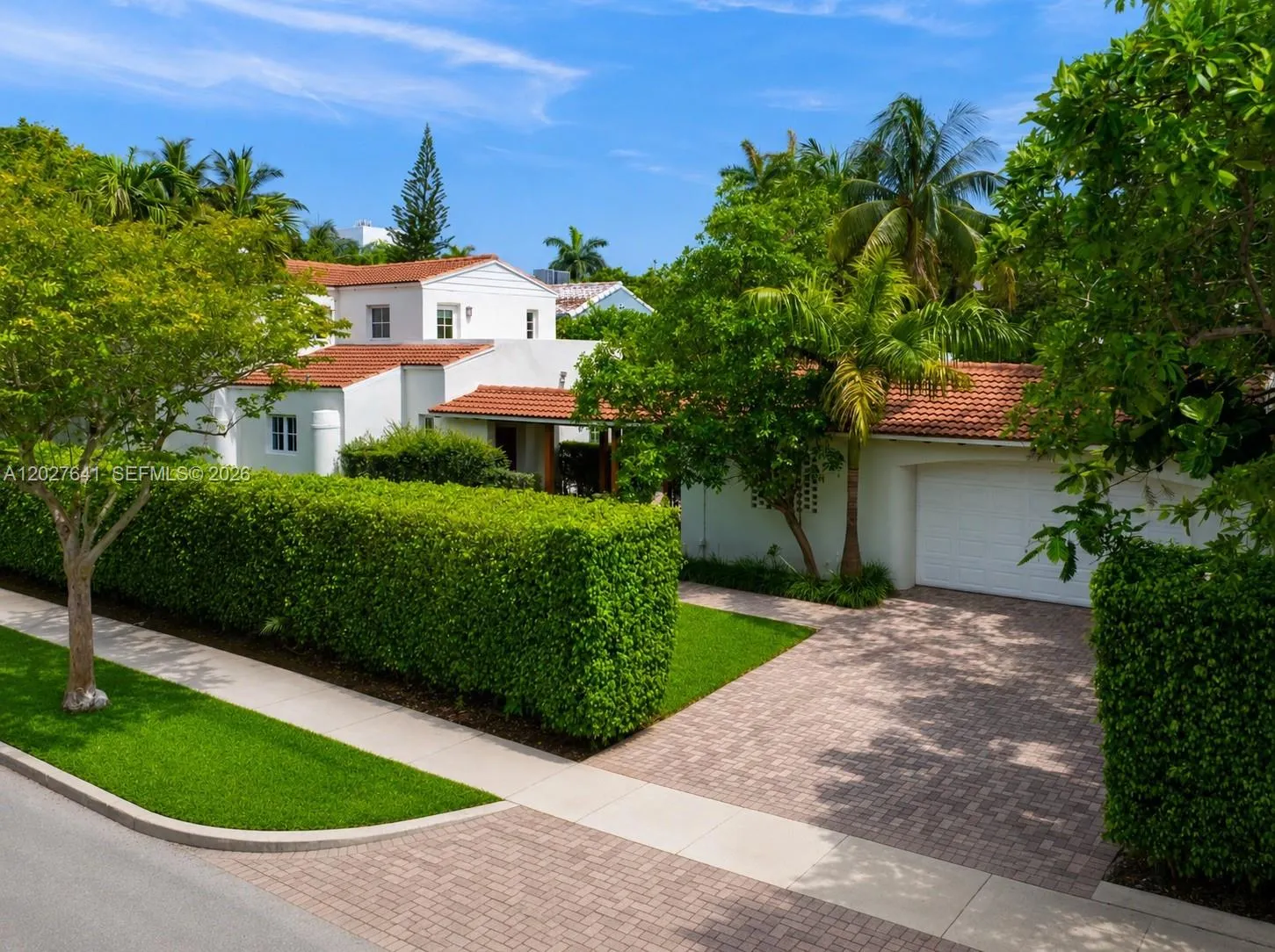 1776 Michigan Ave, Miami Beach FL 33139
