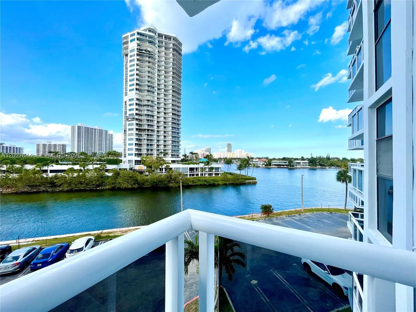 20505 E Country Club Dr # 233, Aventura FL 33180
