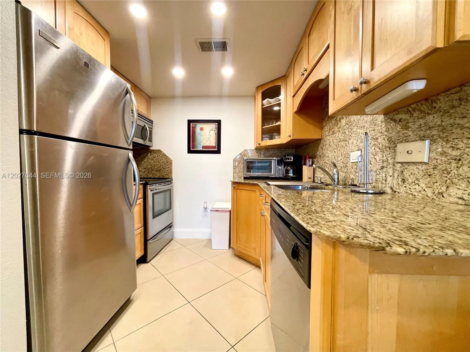 20505 E Country Club Dr # 233, Aventura FL 33180