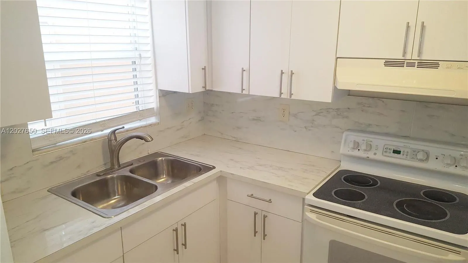 15006 SW 80th Ter # 913, Miami FL 33193