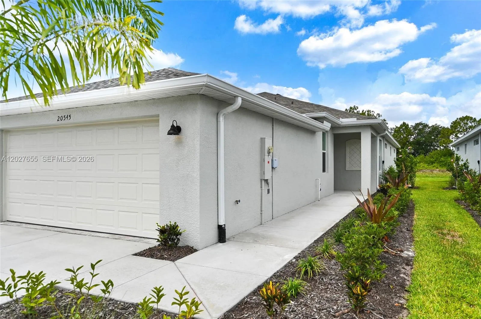 20545 HAZELNUT CT, Lehigh Acres FL 33936