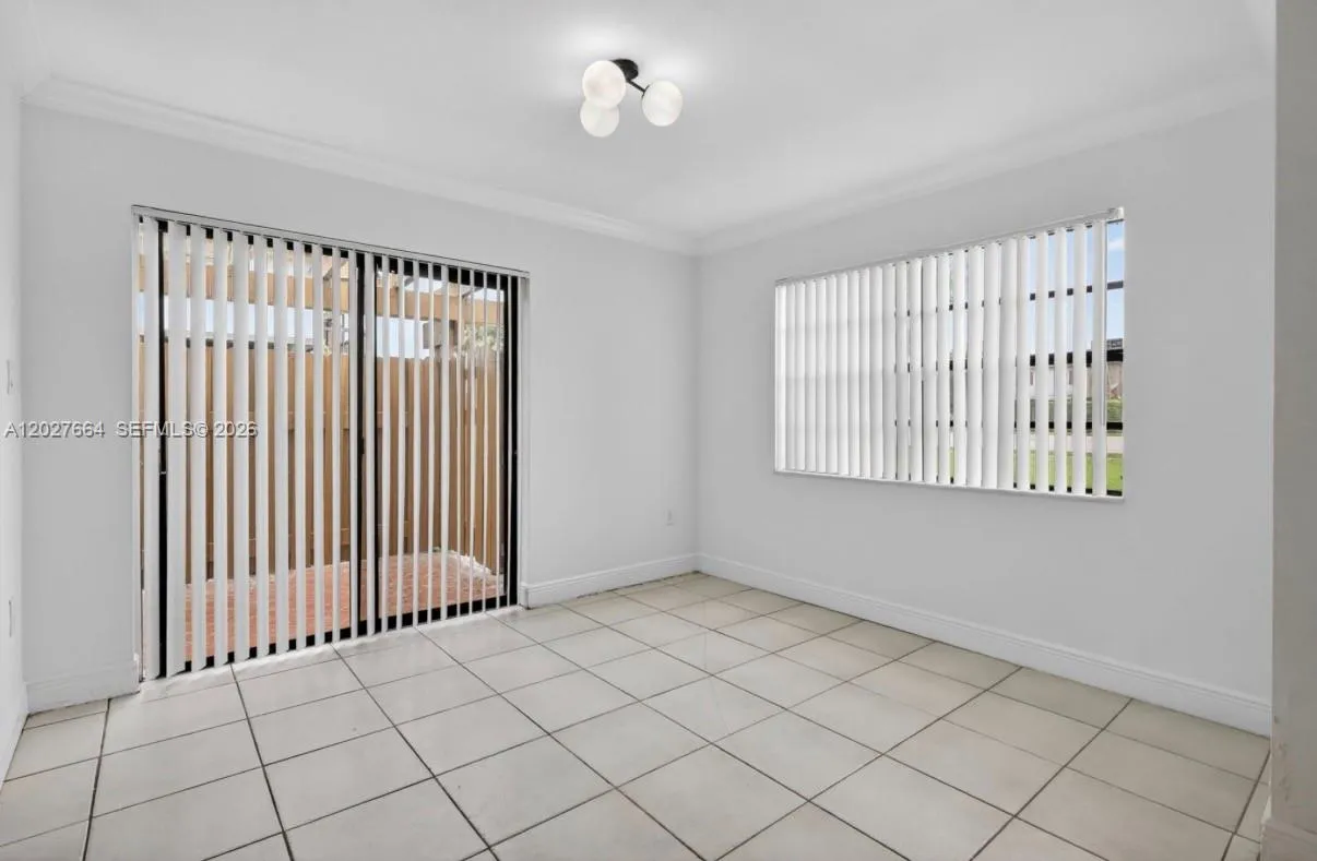 6885 NW 169th St # 63A, Hialeah FL 33015