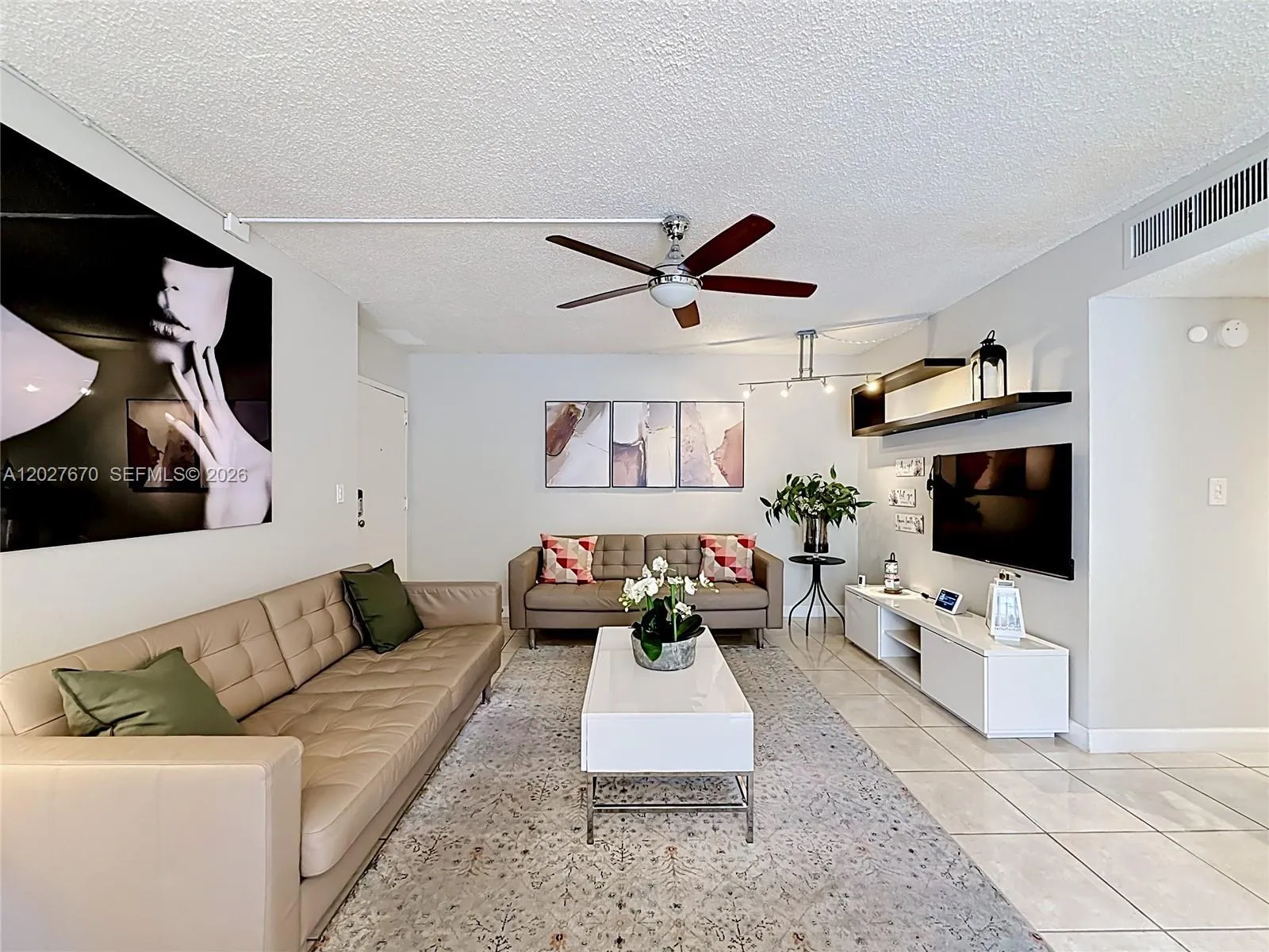 9350 Fontainebleau Blvd # 101, Miami FL 33172