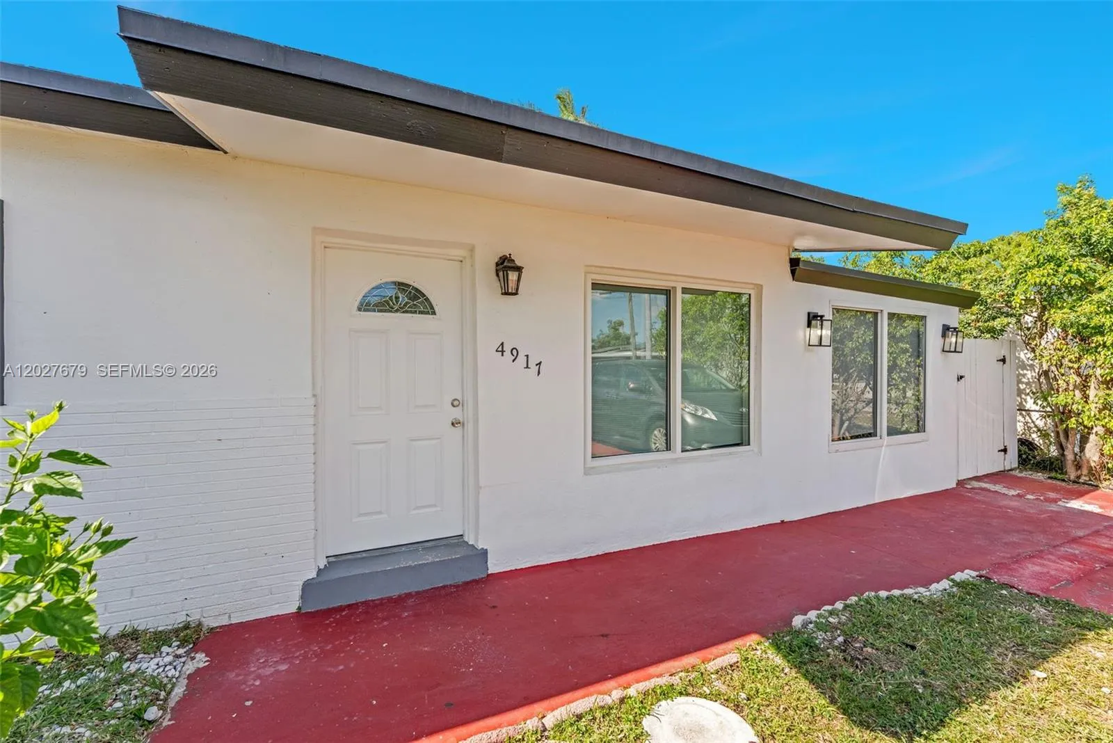 4917 SW 43rd Ter # A, Dania Beach FL 33314