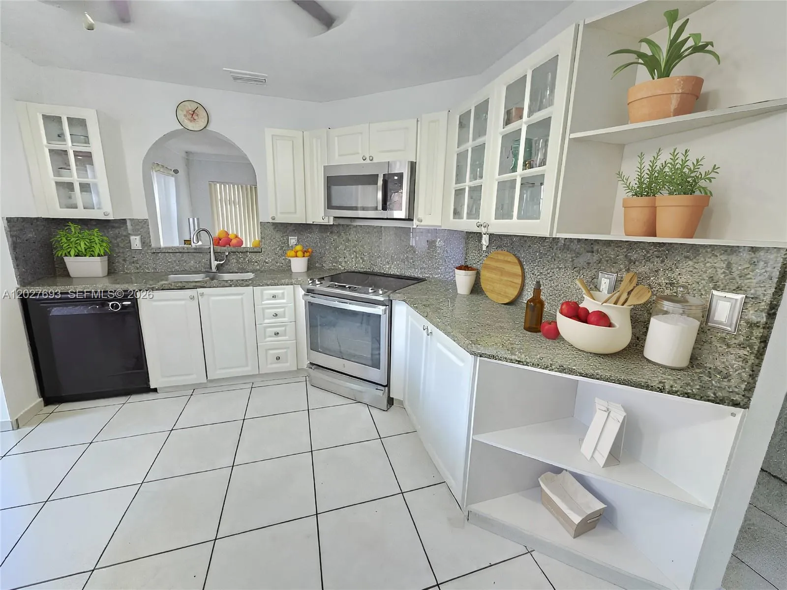 7255 NW 173rd Dr # 8, Hialeah FL 33015