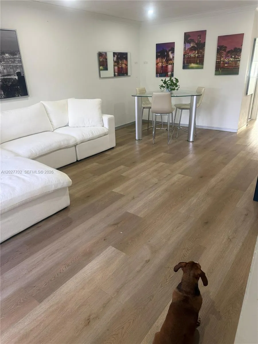 4704 NW 114th Ave # 1, Doral FL 33178