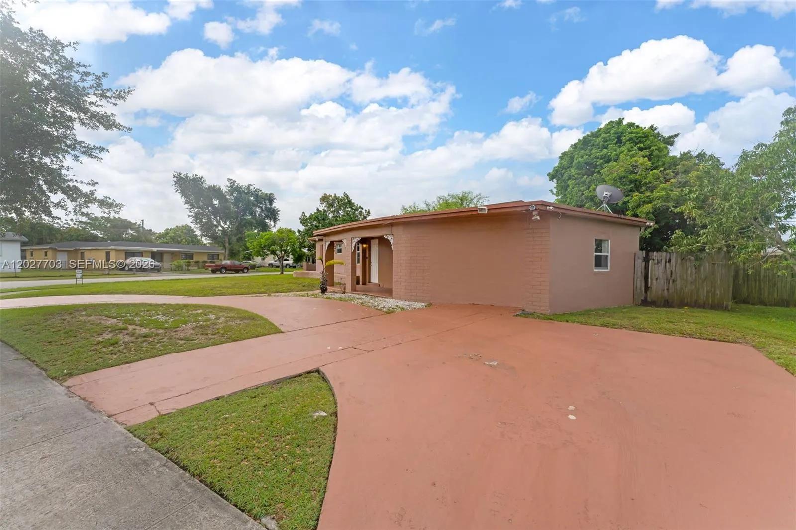 11500 SW 142nd St, Miami FL 33176