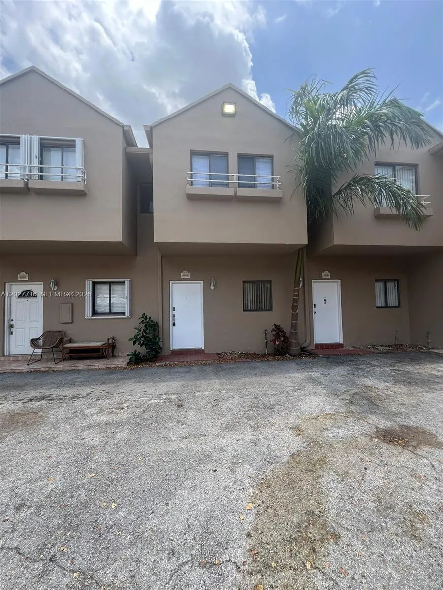 5694 W 25th Ct # 5694, Hialeah FL 33016