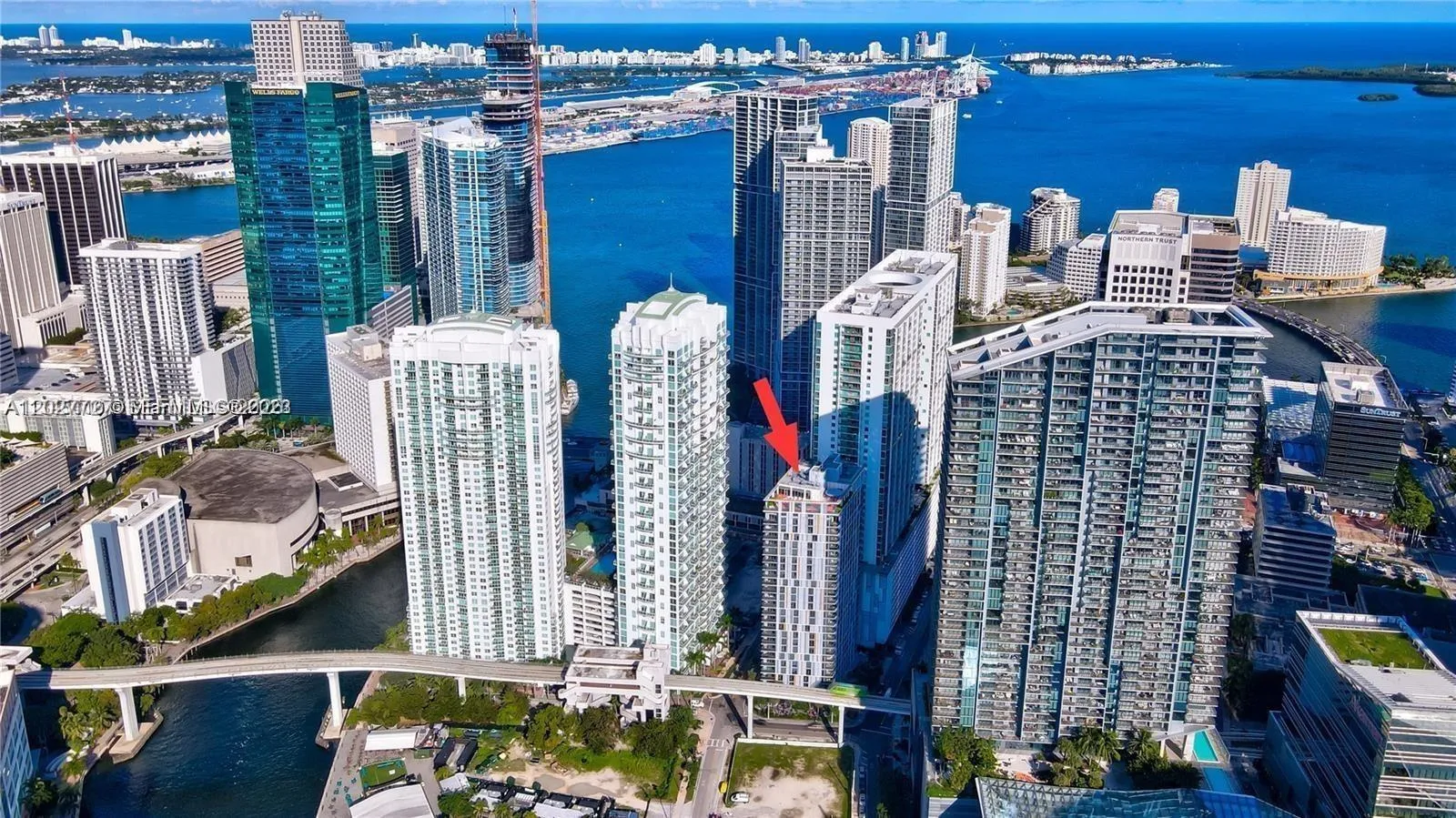 31 SE 6th St # 505, Miami FL 33131