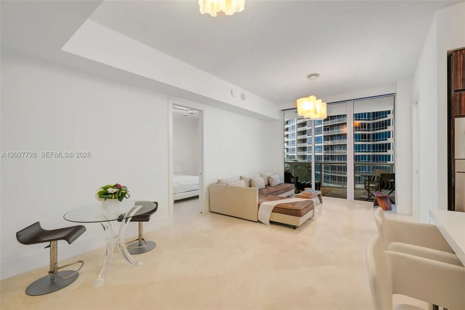 50 S Pointe Dr # 903, Miami Beach FL 33139