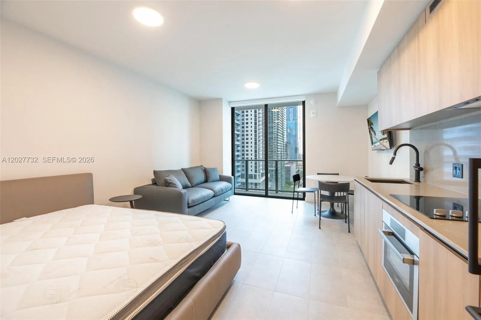 121 NE 5th St # 1809, Miami FL 33132