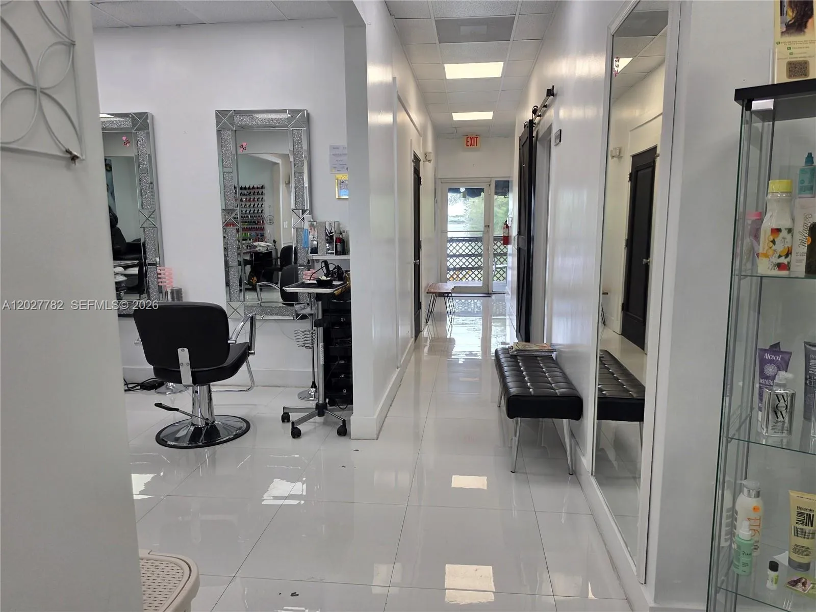 2475 NW 95th Ave, Doral FL 33172