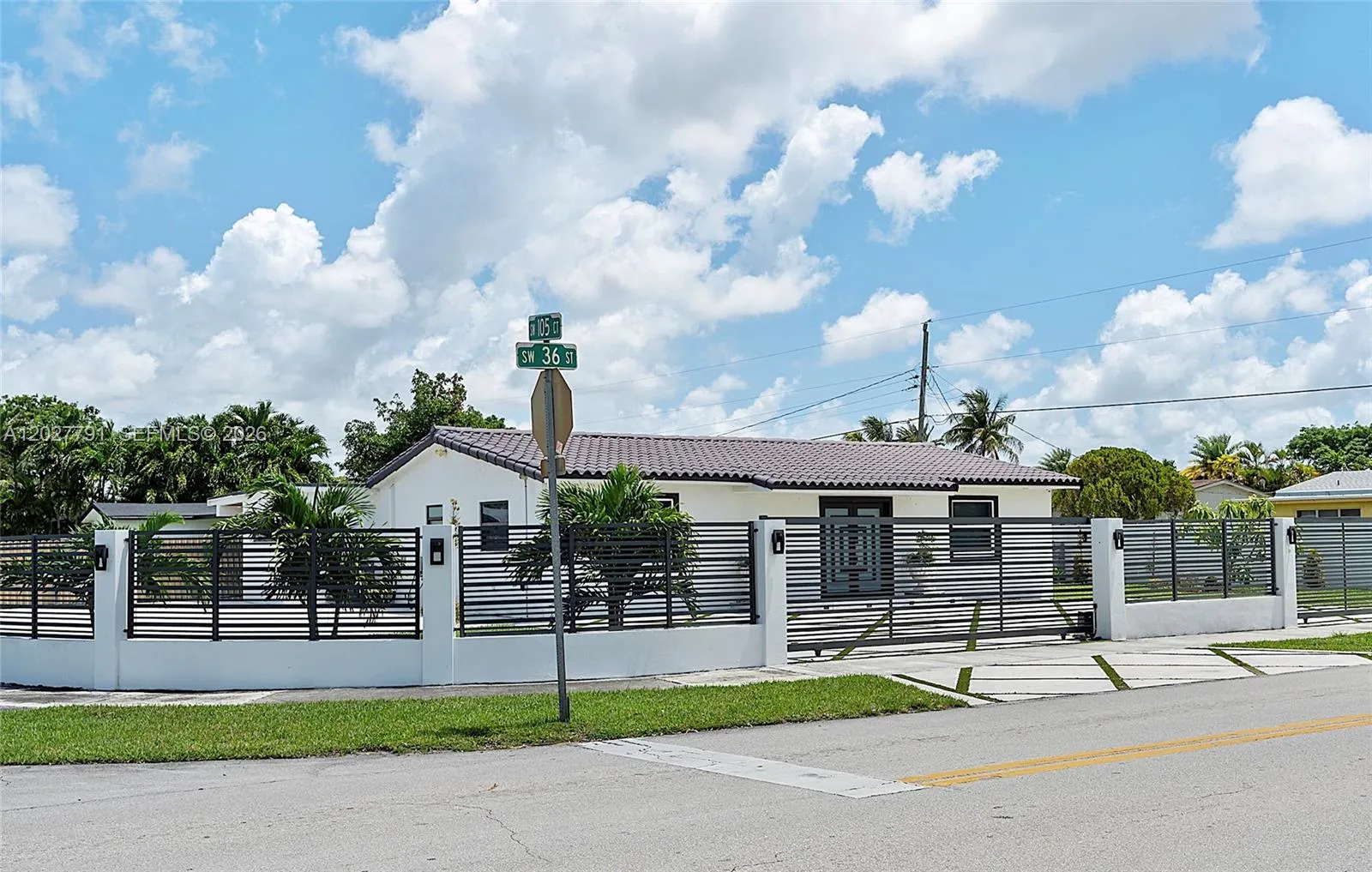 3541 SW 105 Ct, Miami FL 33165