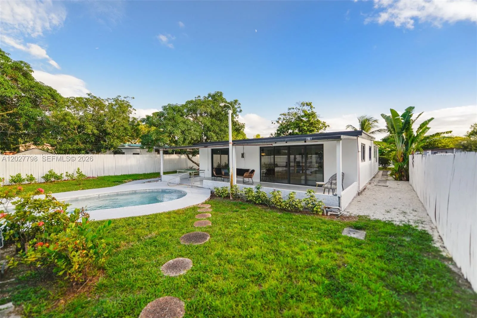 415 NW 133rd St # 415, North Miami FL 33168