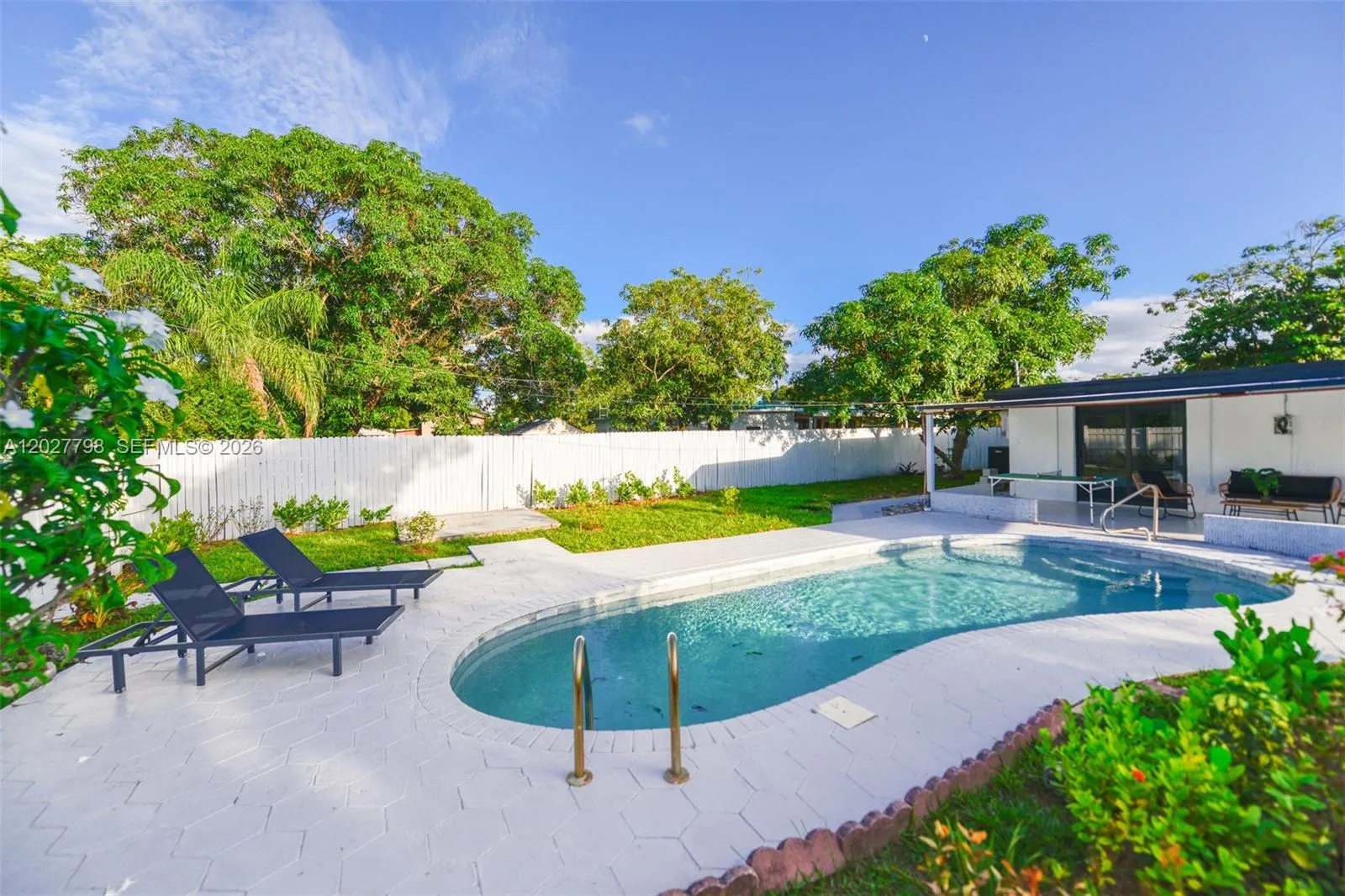 415 NW 133rd St # 415, North Miami FL 33168