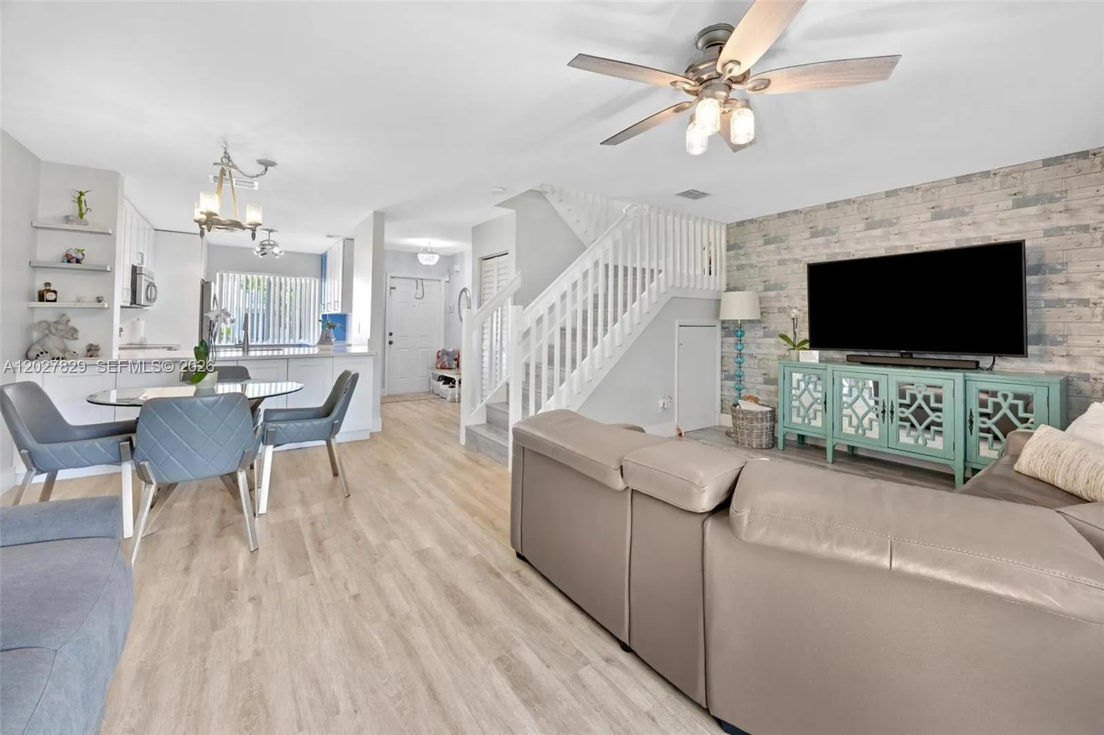 749 NW 208th Way, Pembroke Pines FL 33029