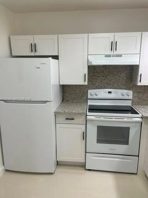 16465 NE 22nd Ave # 110, North Miami Beach FL 33160