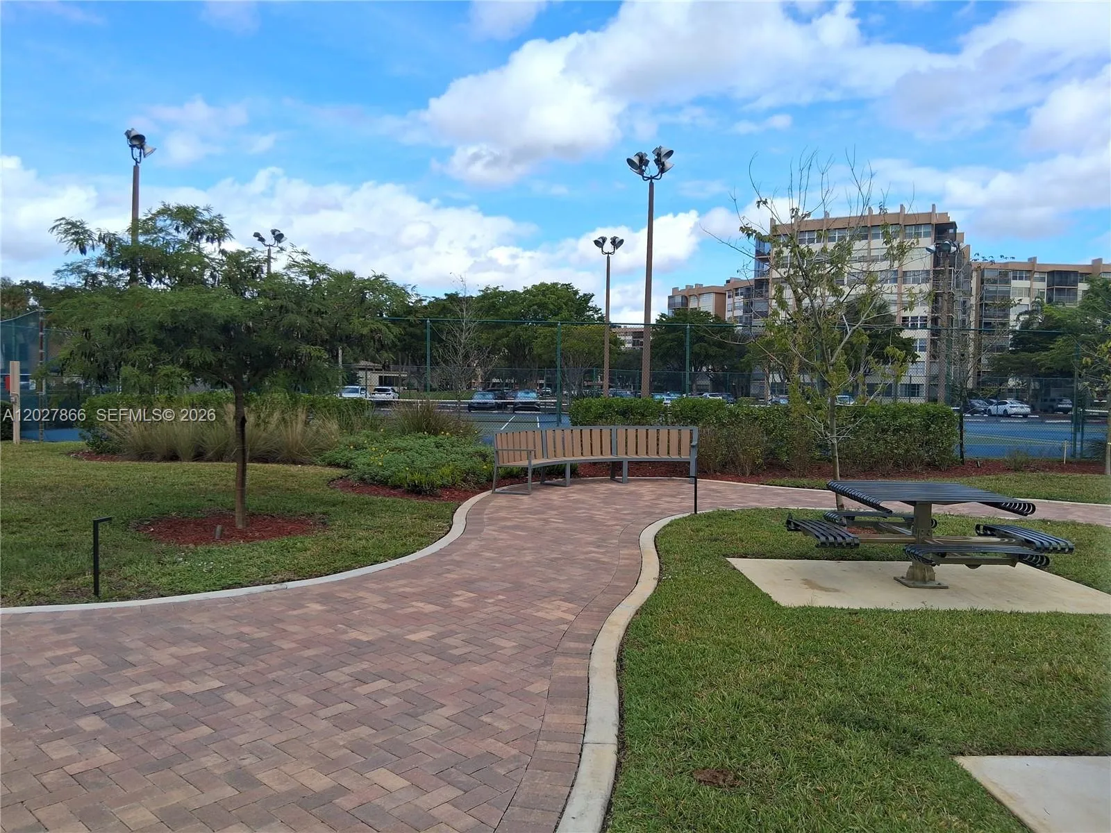 1200 St Charles PL # L19, Pembroke Pines FL 33026