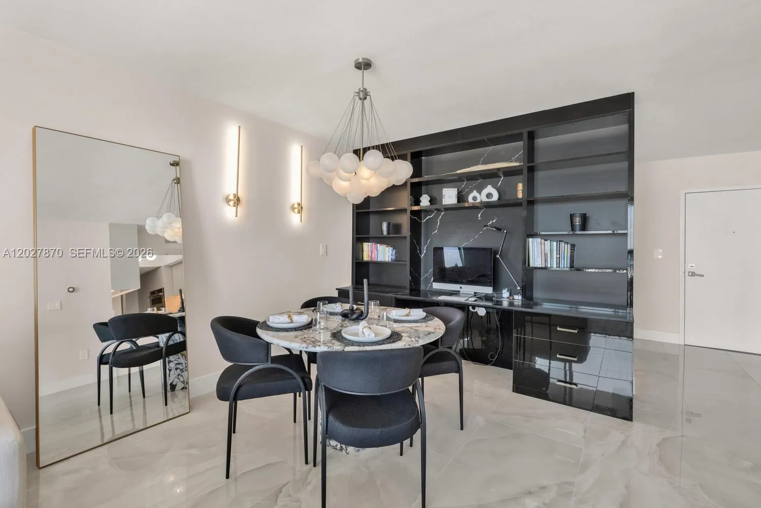90 Alton Rd # 2207, Miami Beach FL 33139