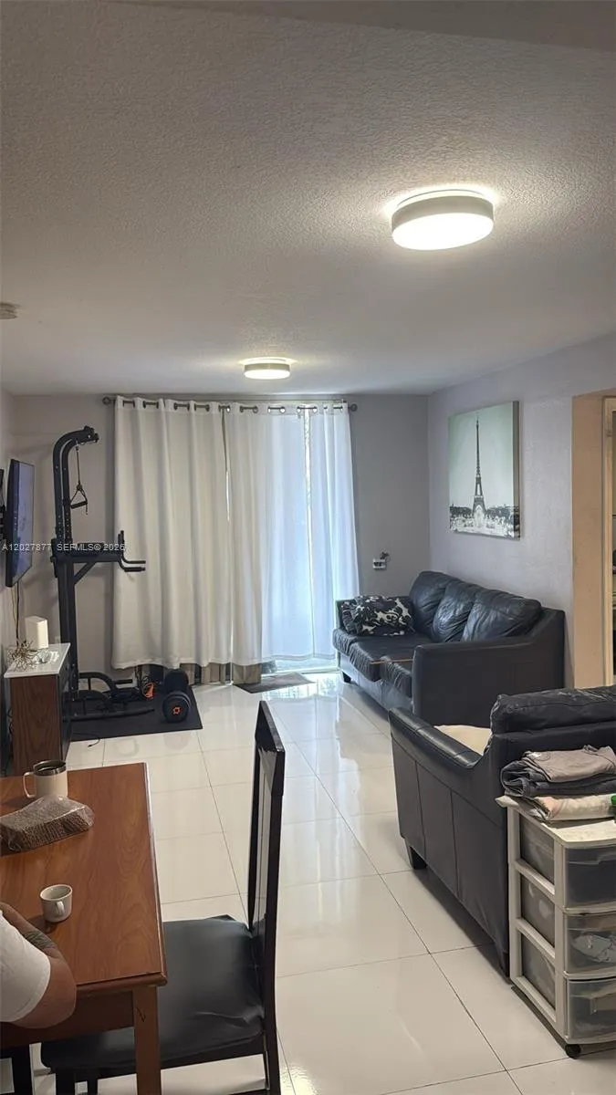 814 NW 36th Ave # 208, Miami FL 33125