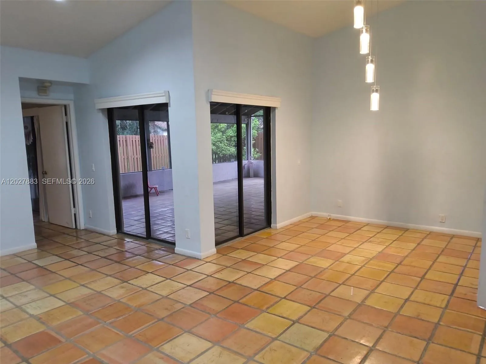 1960 Sacramento # 1960, Weston FL 33326
