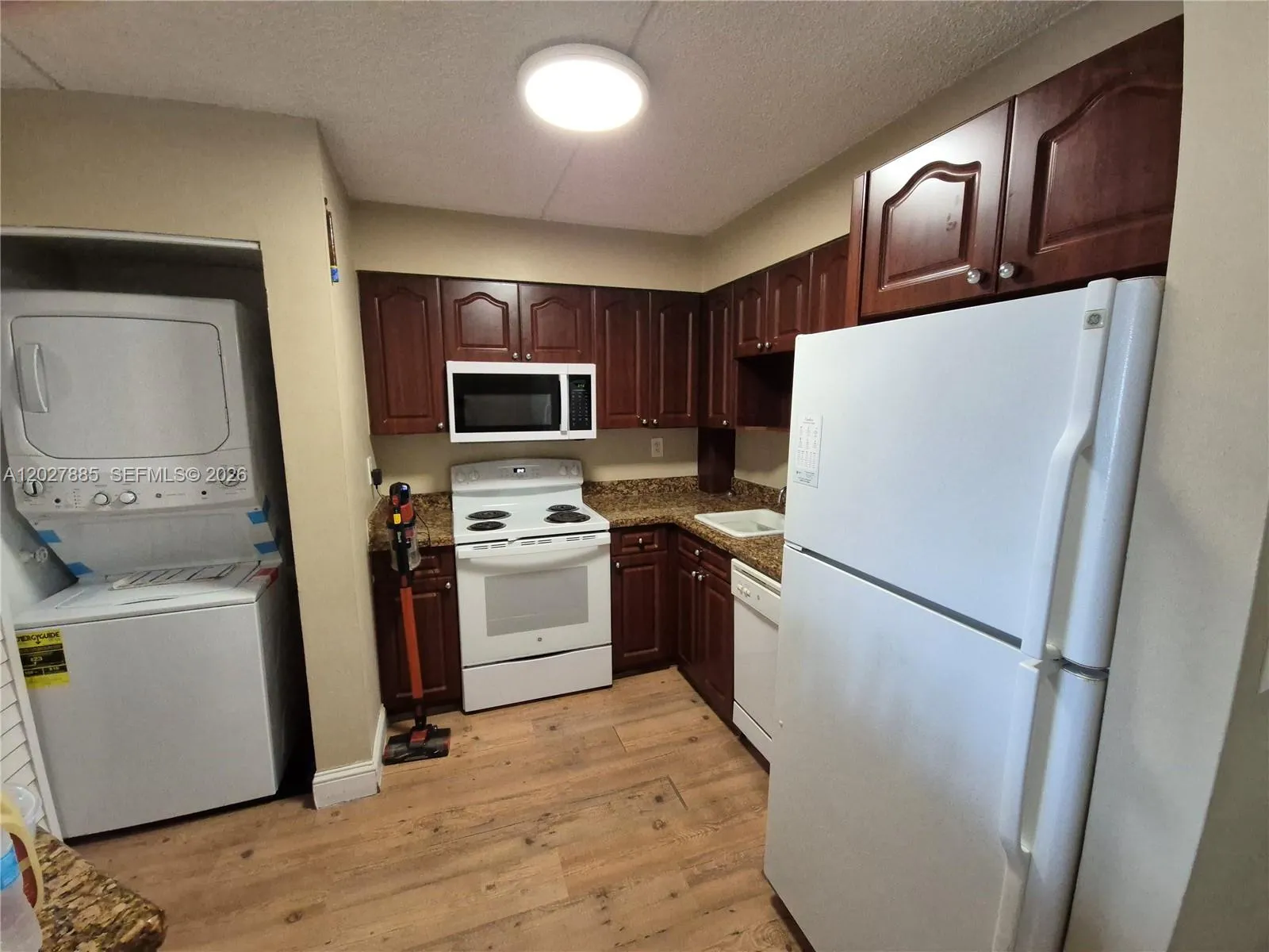 6045 NW 186th St # 308, Hialeah FL 33015