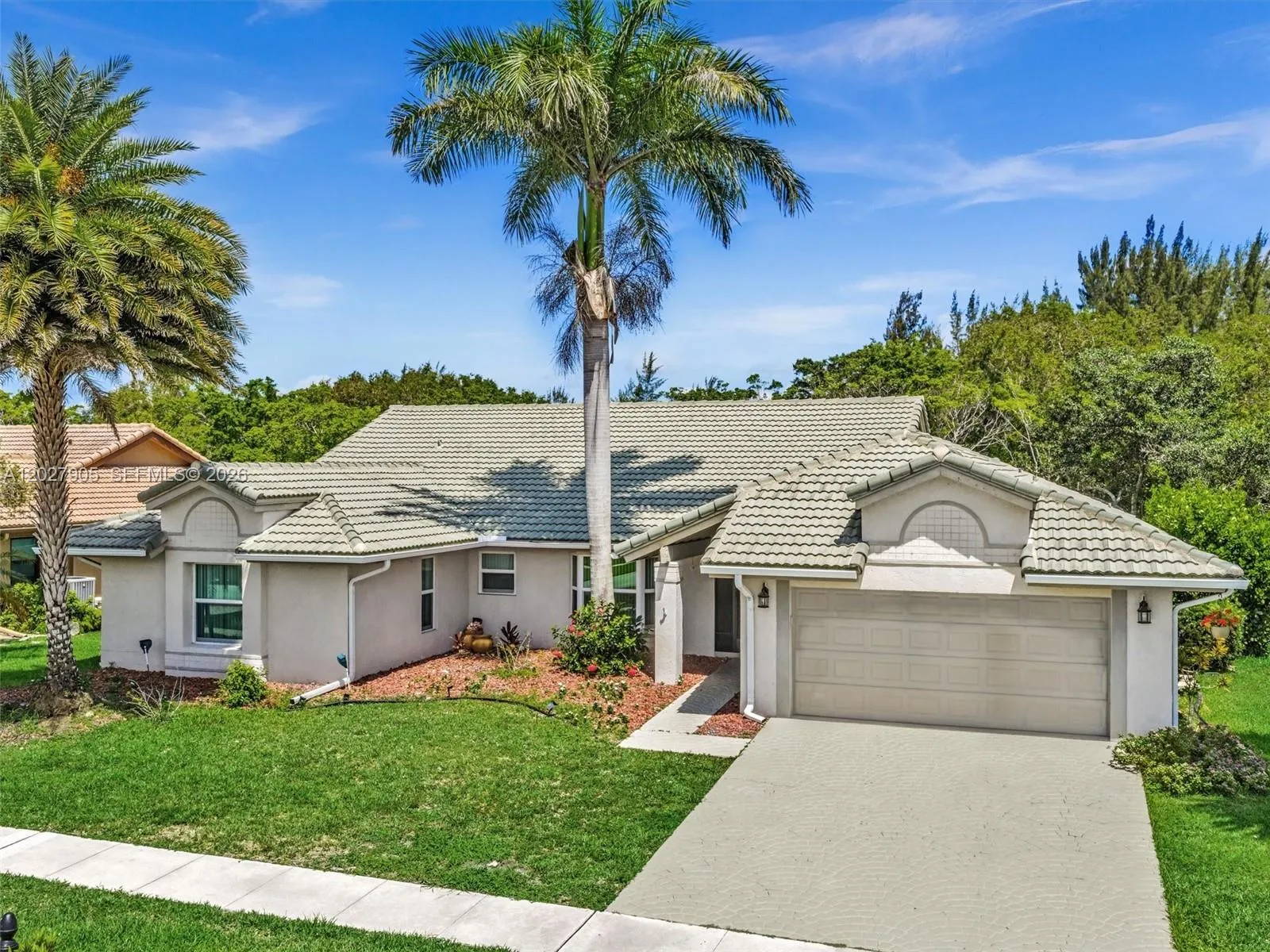 11690 Island Lakes Ln, Boca Raton FL 33498