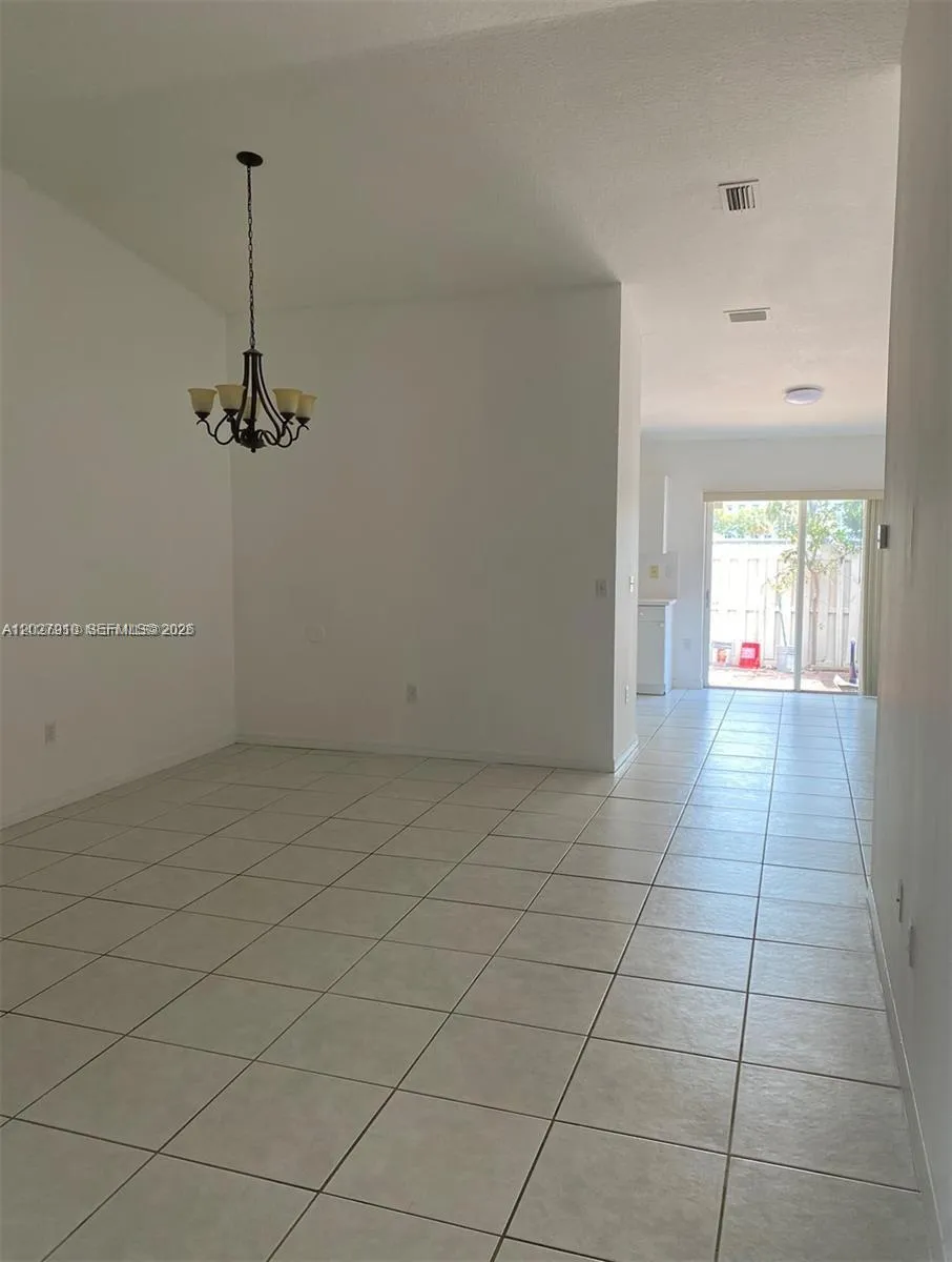 5841 SW 162nd Ct # 5841, Miami FL 33193