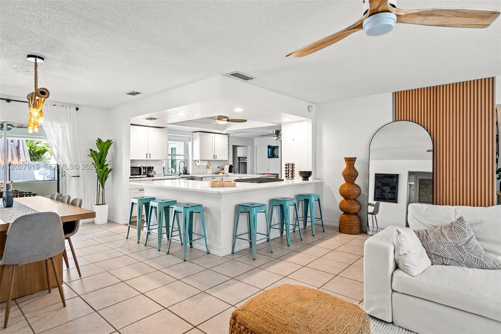 8101 W Lake Dr, Lake Clarke Shores FL 33406