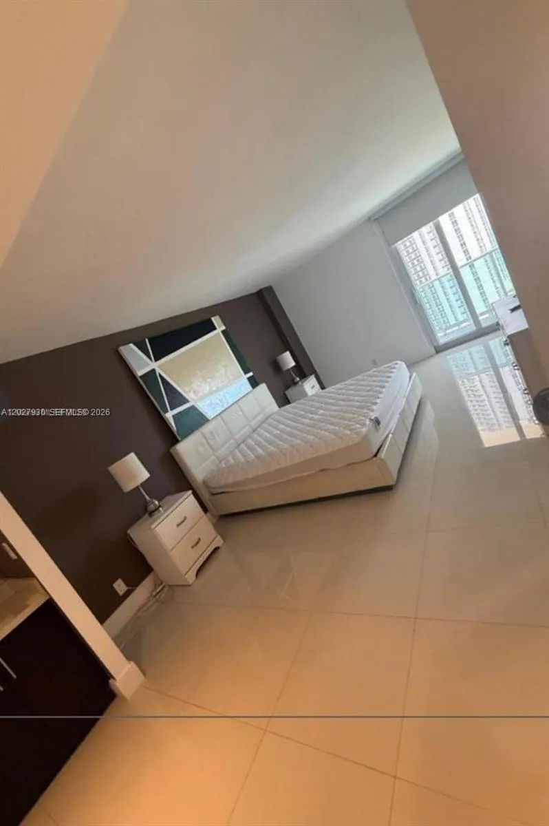100 Bayview Dr # 2014, Sunny Isles Beach FL 33160