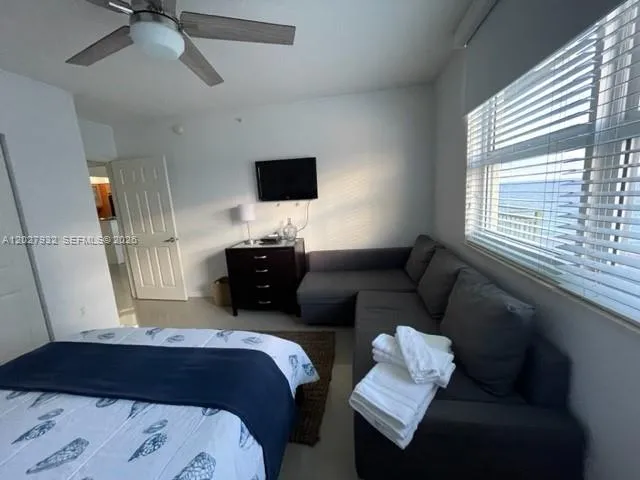 2080 S Ocean Dr # 1207, Hallandale Beach FL 33009