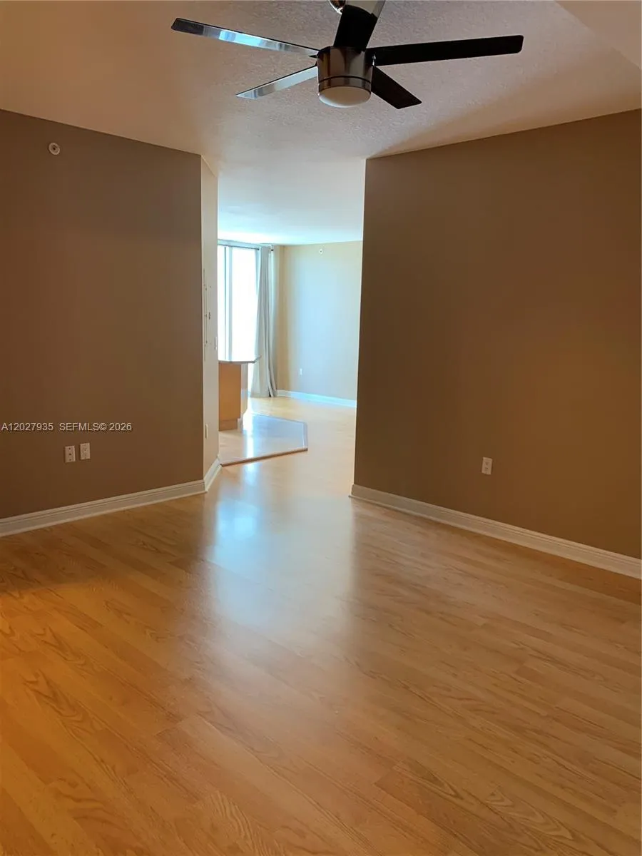 1745 E Hallandale Beach Blvd # 606W, Hallandale Beach FL 33009