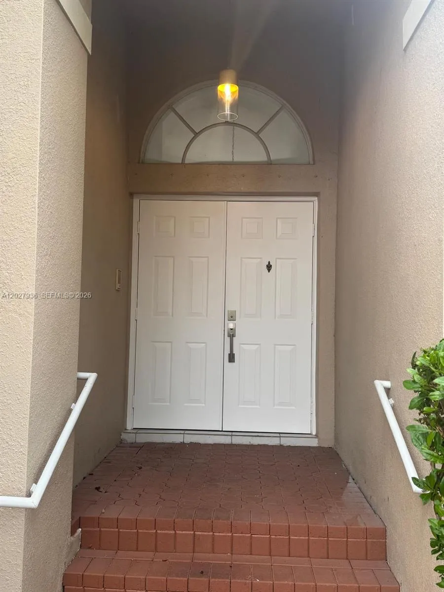 11239 NW 53rd Ln # 0620, Doral FL 33178