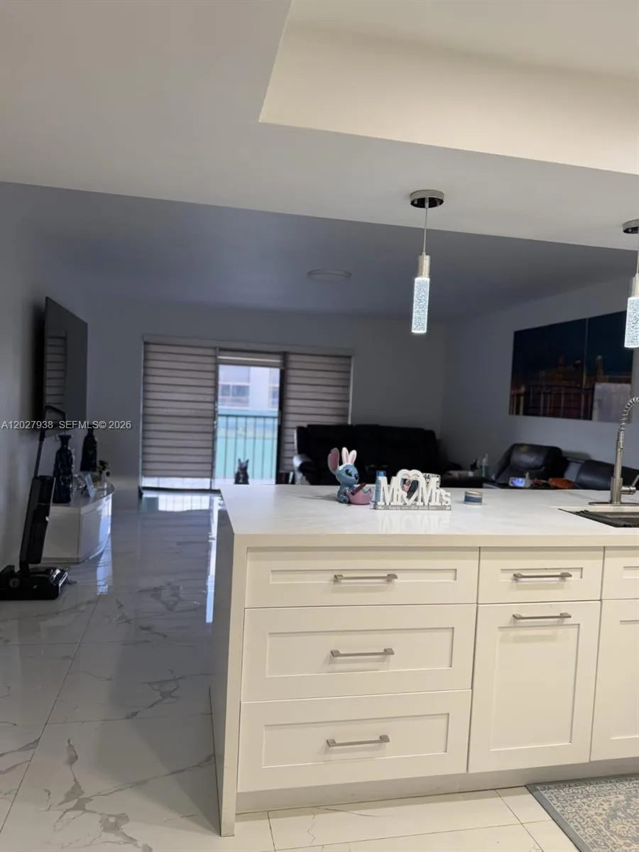 8415 SW 107th Ave # 266W, Miami FL 33173