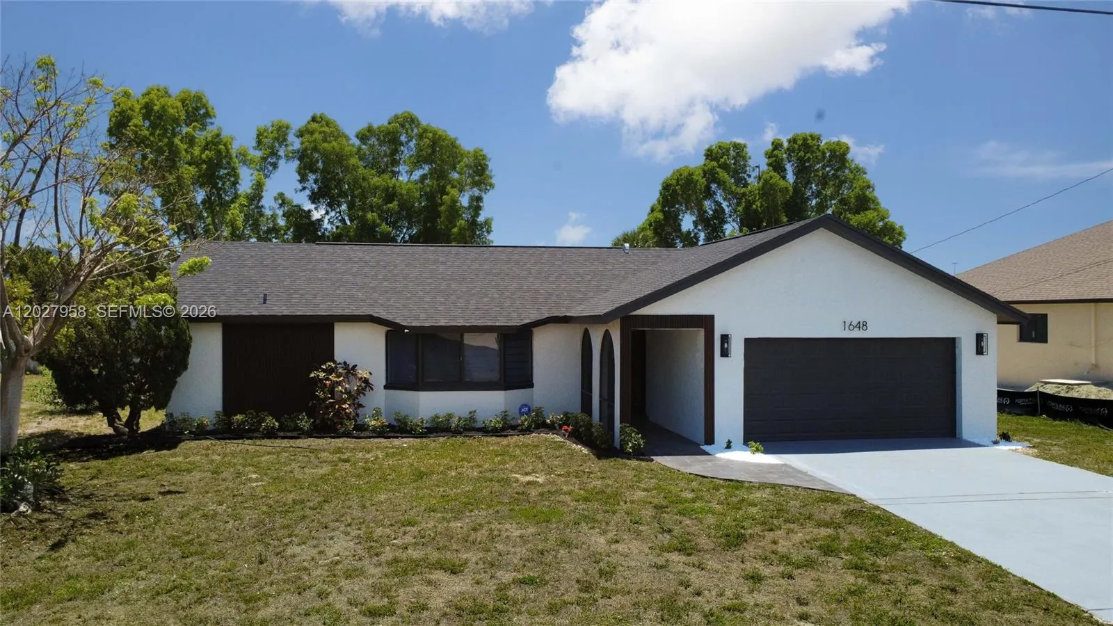 1648 Coral Point Dr, Cape Coral FL 33990