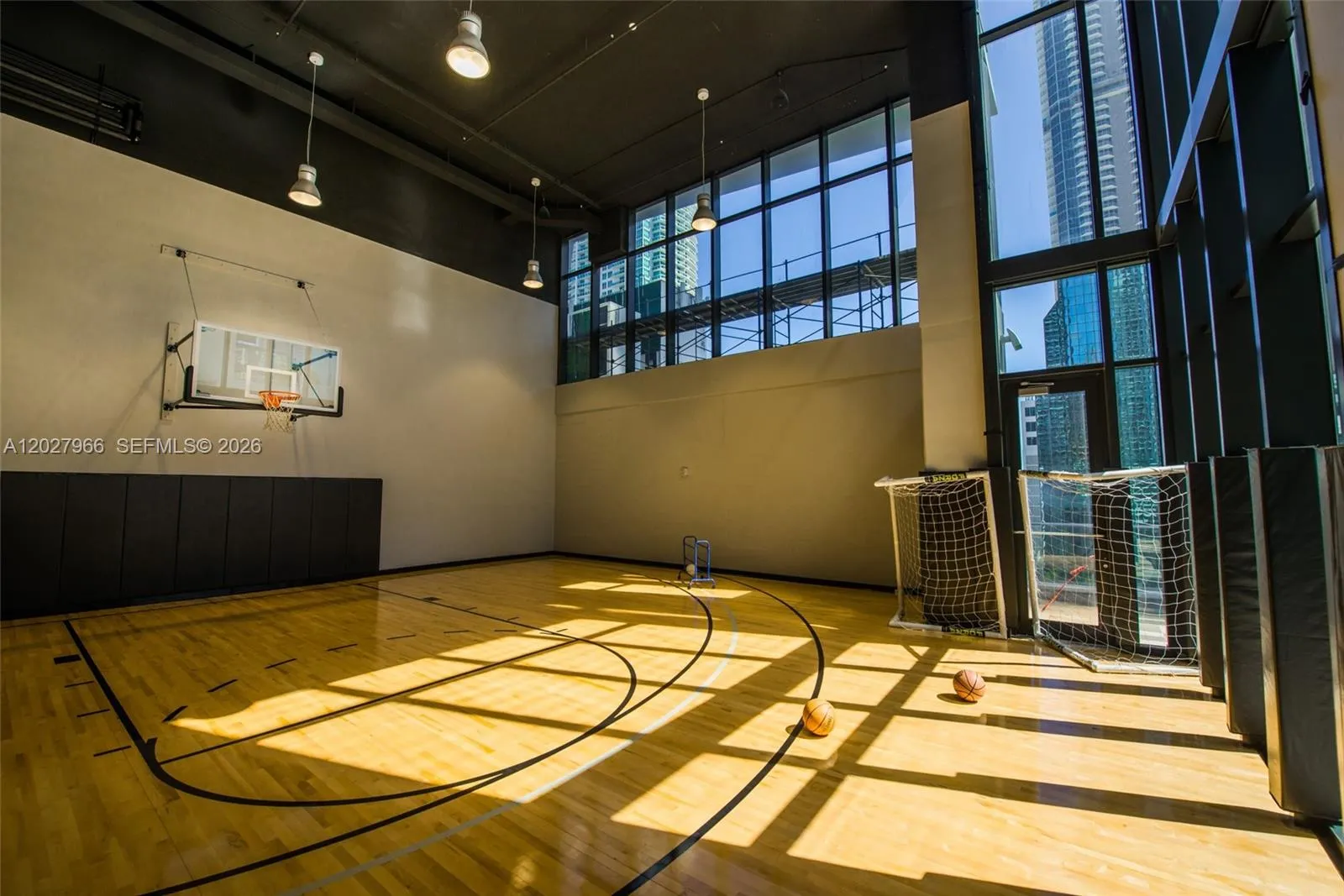 1010 Brickell Ave # 4607, Miami FL 33131