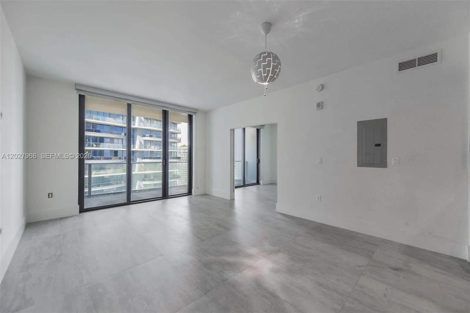 1010 Brickell Ave # 4607, Miami FL 33131