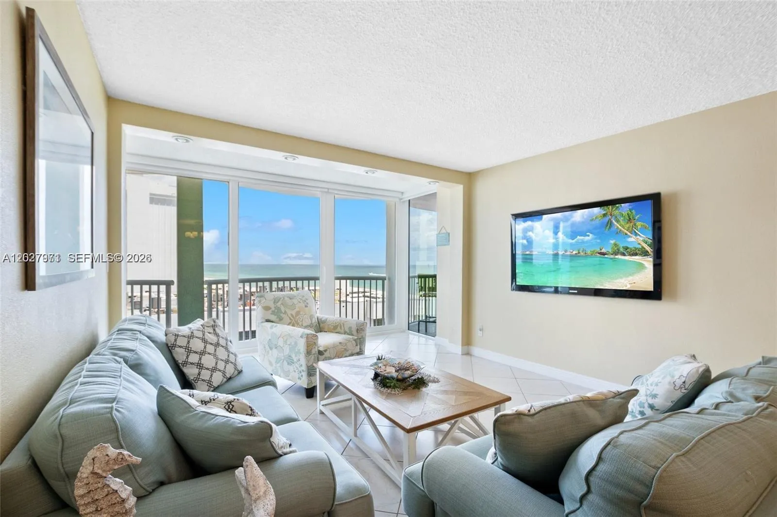5401 Collins Ave # 807, Miami Beach FL 33140